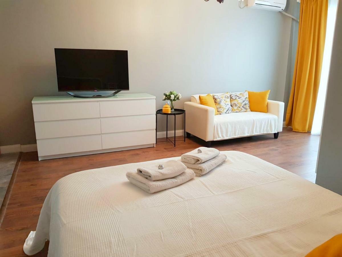 D&C Studio Bucureşti Ngoại thất bức ảnh